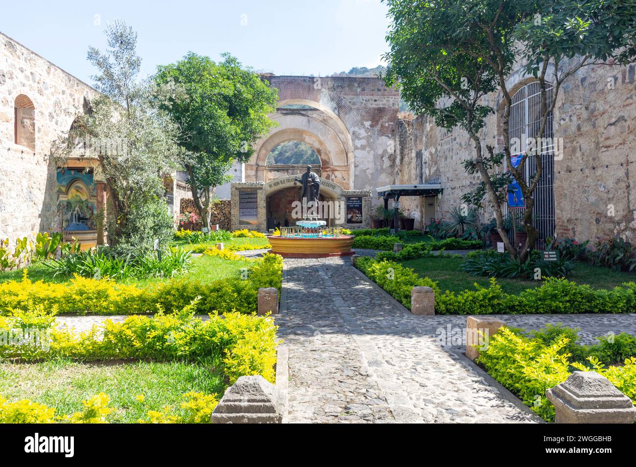 Santuario di Pietro di San Giuseppe Betancur, San Francisco el grande Church, Antigua, Sacatepéquez Department, Repubblica del Guatemala Foto Stock