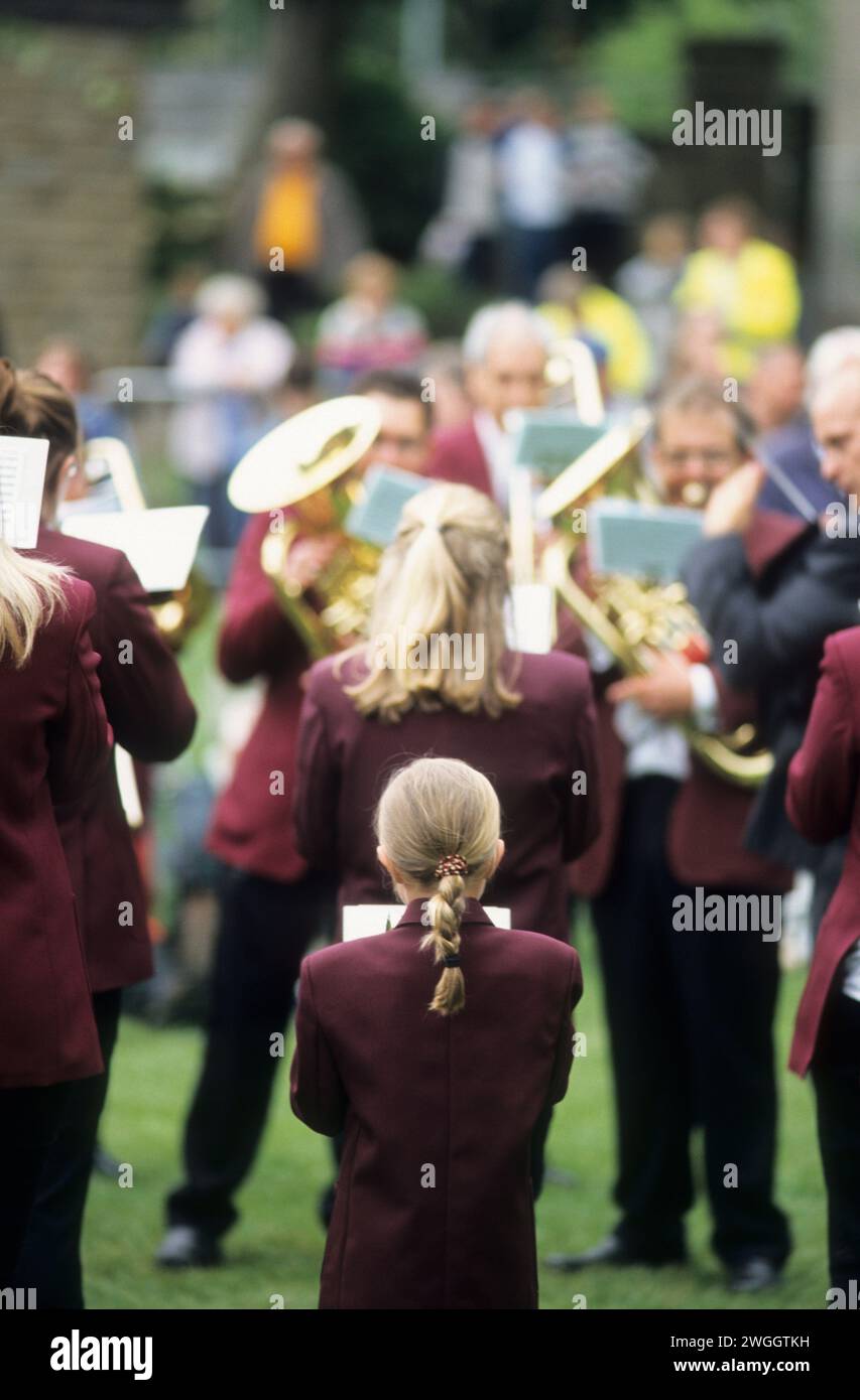 Regno Unito, Yorkshire, Uppermill, Brass band - tempo di pastore molto tradizionale dello Yorkshire. Foto Stock