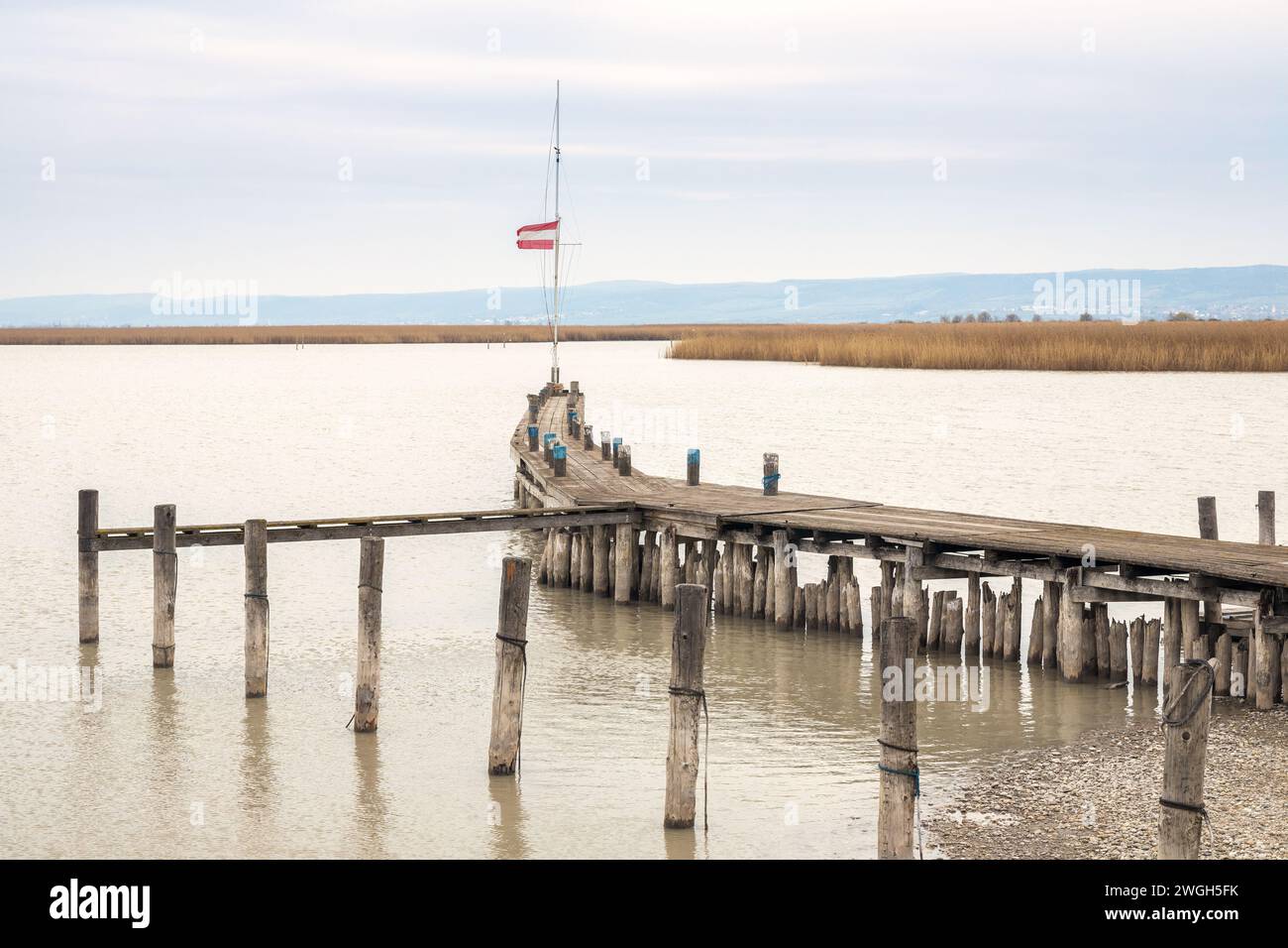 Molo del porto sul lago Neusiedl am SEE, Austria, Europa. Foto Stock