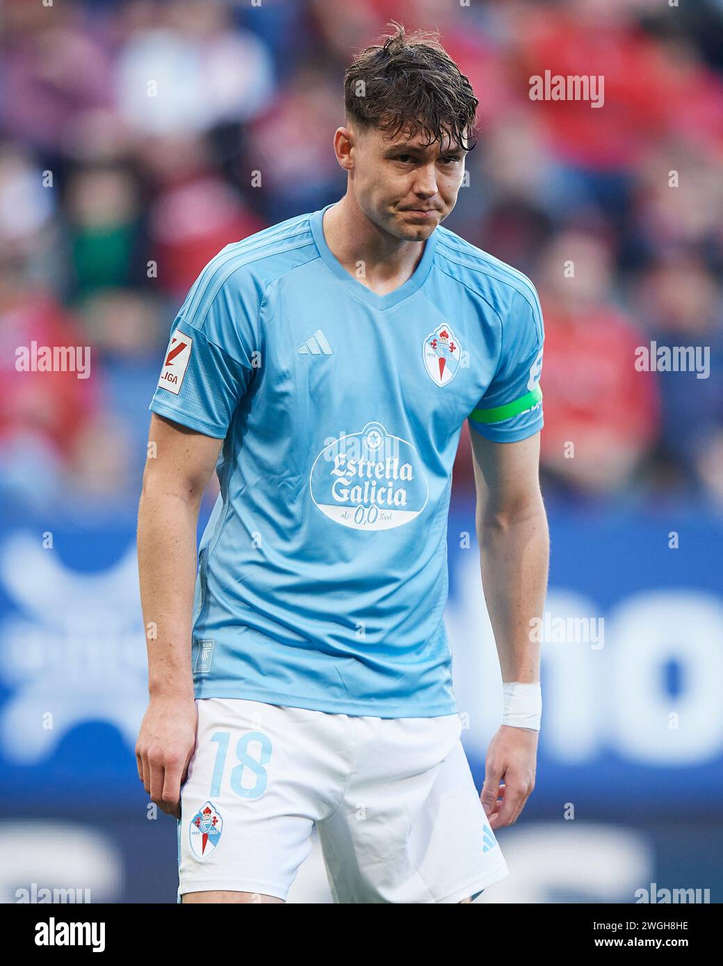 Jorgen Strand Larsen di RC Celta guarda durante la partita LaLiga EA Sports tra CA Osasuna e RC Celta allo Stadio El Sadar il 4 febbraio 2024 Foto Stock