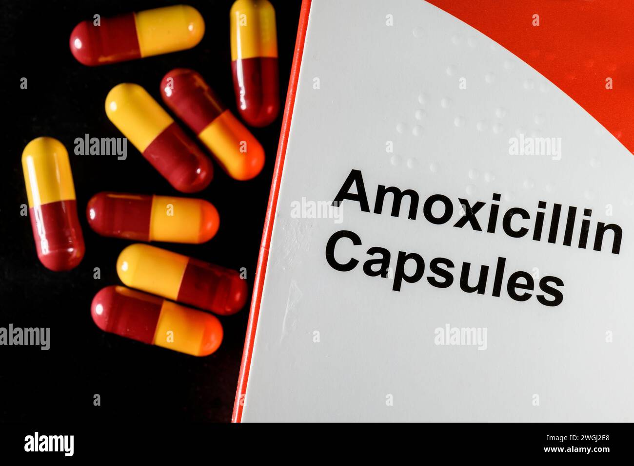 Amoxicillin capsule - antibiotico a base di penicilina per il trattamento delle infezioni Foto Stock