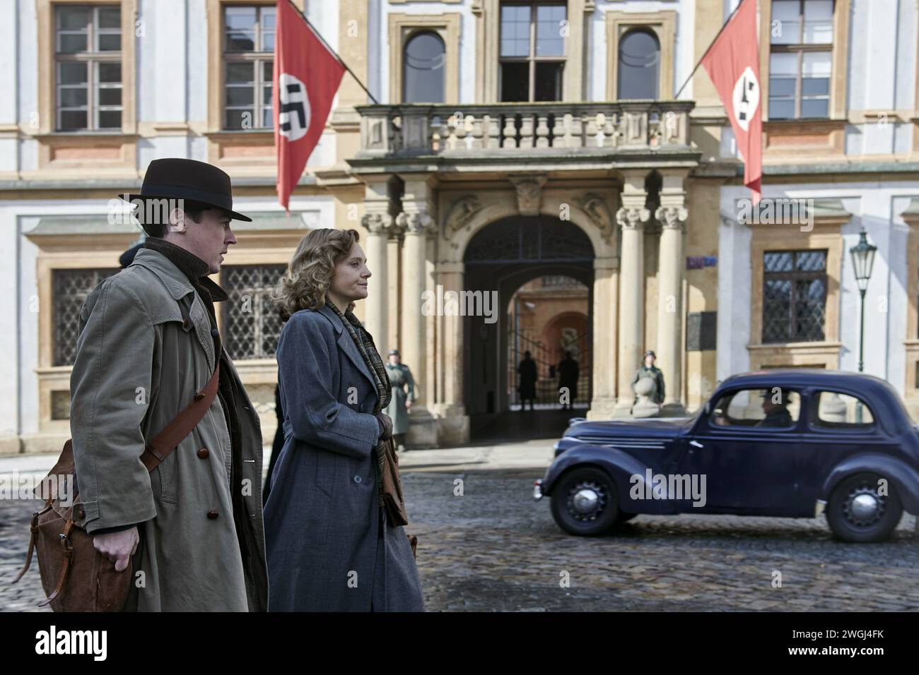 Un poster sulla vita Alex Sharp e Romola Garai Foto Stock