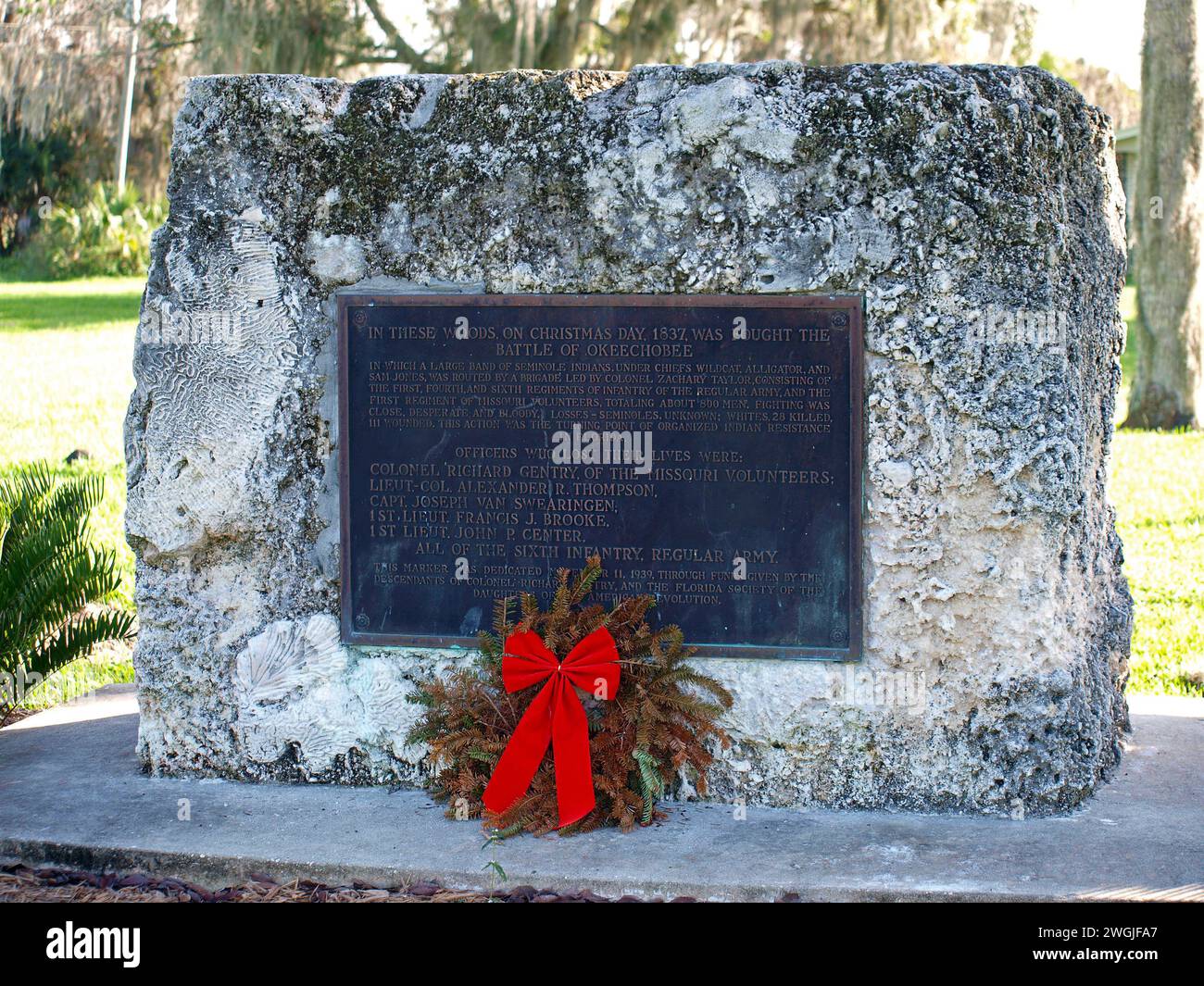 Okeechobee, Florida, Stati Uniti - 30 dicembre 2015: Marcatore sul sito della battaglia di Okeechobee durante la seconda guerra Seminole. Foto Stock