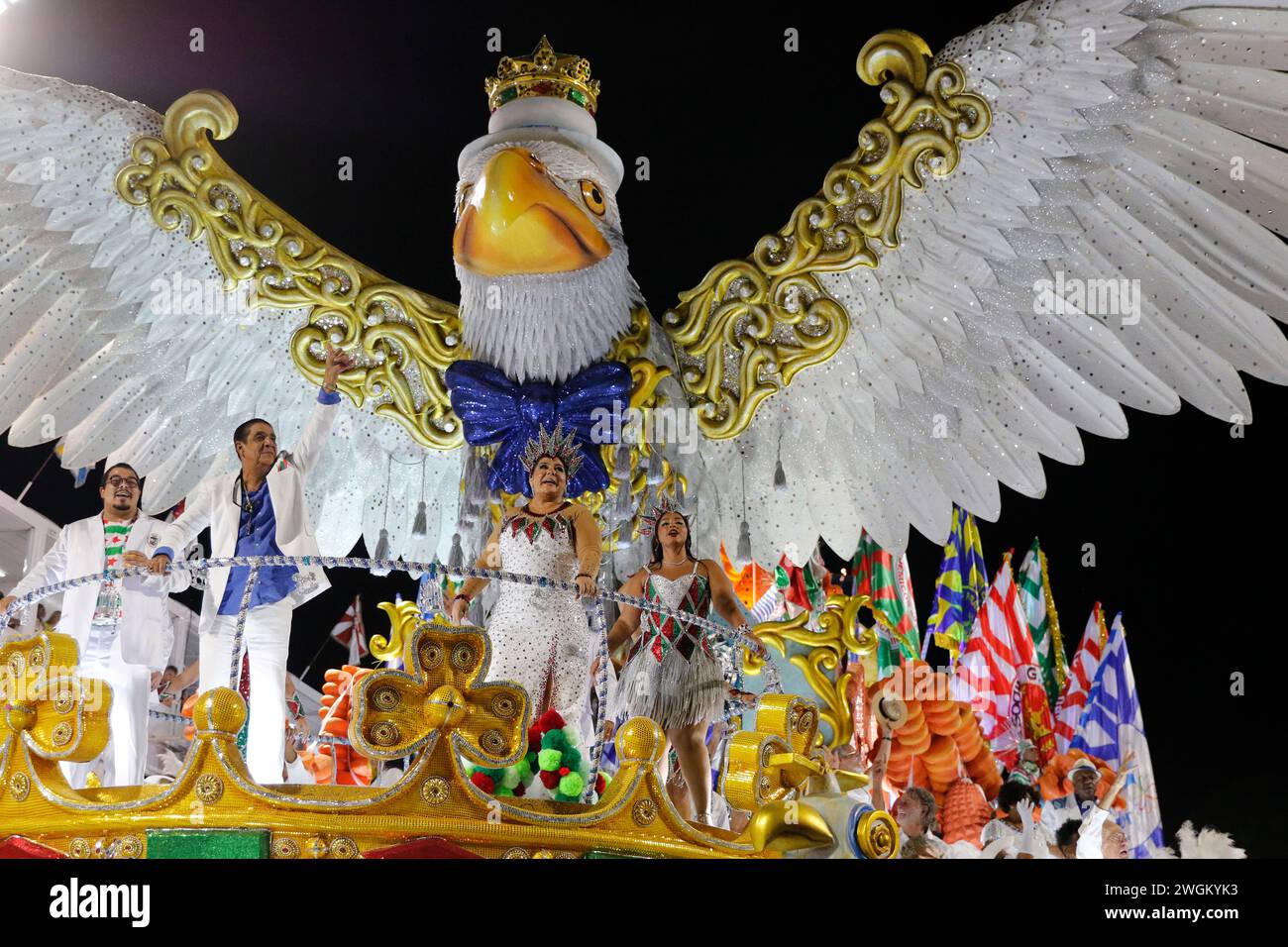 Sfilata scolastica di Samba nel Sambodromo. Carnevale di Rio de Janeiro. Academicos do grande Rio si esibisce al Marquês de Sapucaí Foto Stock