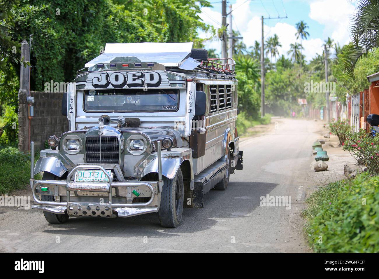 Jeepney provinciale delle Filippine, iconico trasporto pubblico abbandono graduale nelle Filippine, piano di modernizzazione della transizione governativa, jeepneys PUV phaseout Foto Stock