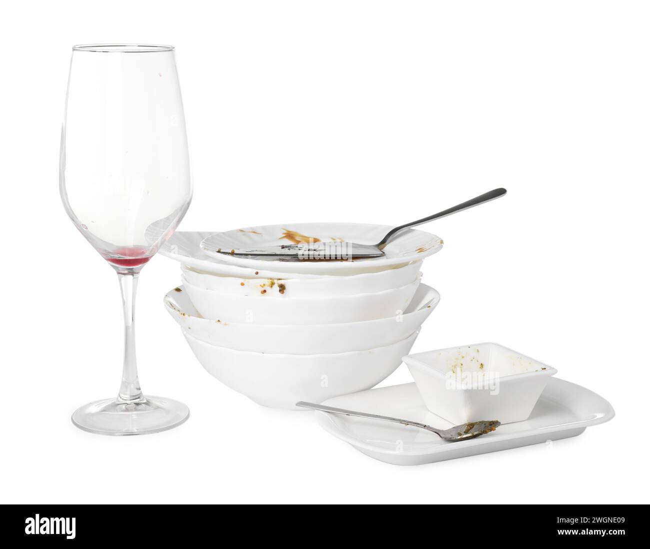Set di piatti sporchi isolati su bianco Foto Stock