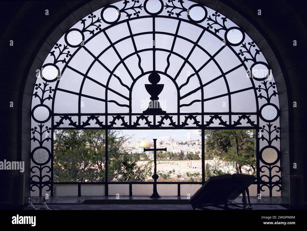 La Chiesa cattolica romana di Dominus Flevit sul Monte degli Ulivi appartiene alla custodia francescana della Terra Santa, Gerusalemme, Israele Foto Stock