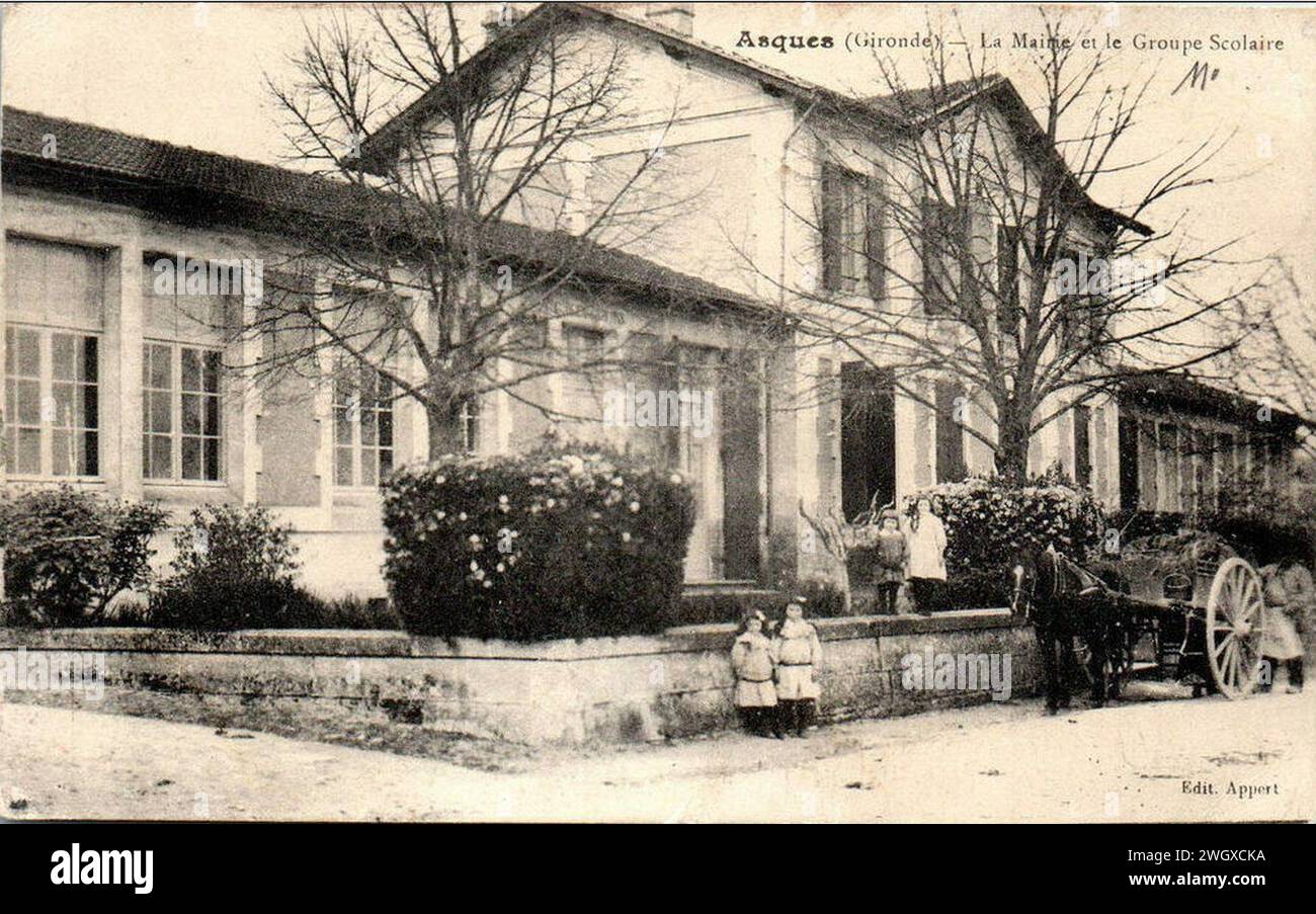 Asques - Mairie et groupe scolaire. Foto Stock