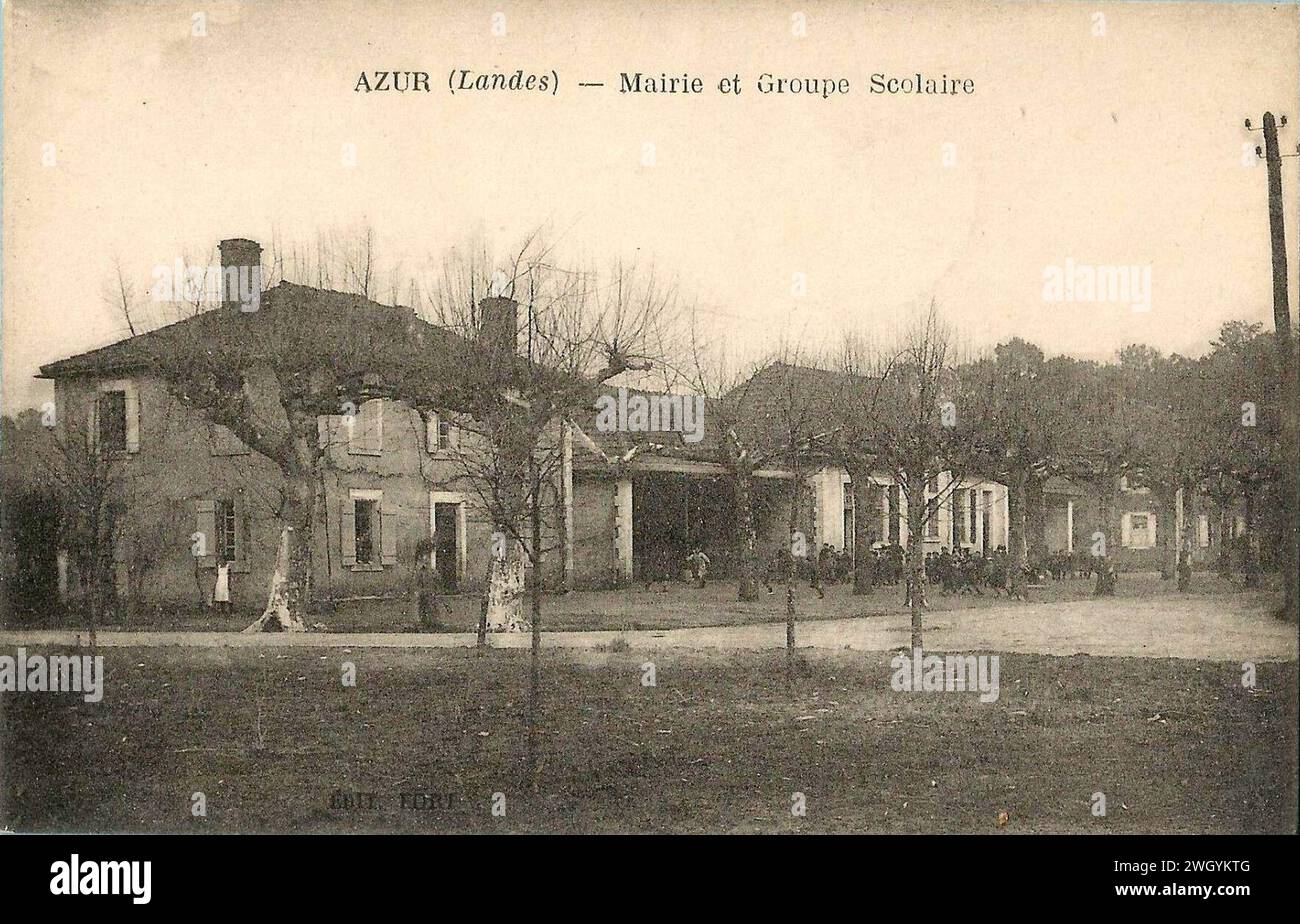 Azur (Landes) - Mairie et groupe scolaire. Foto Stock