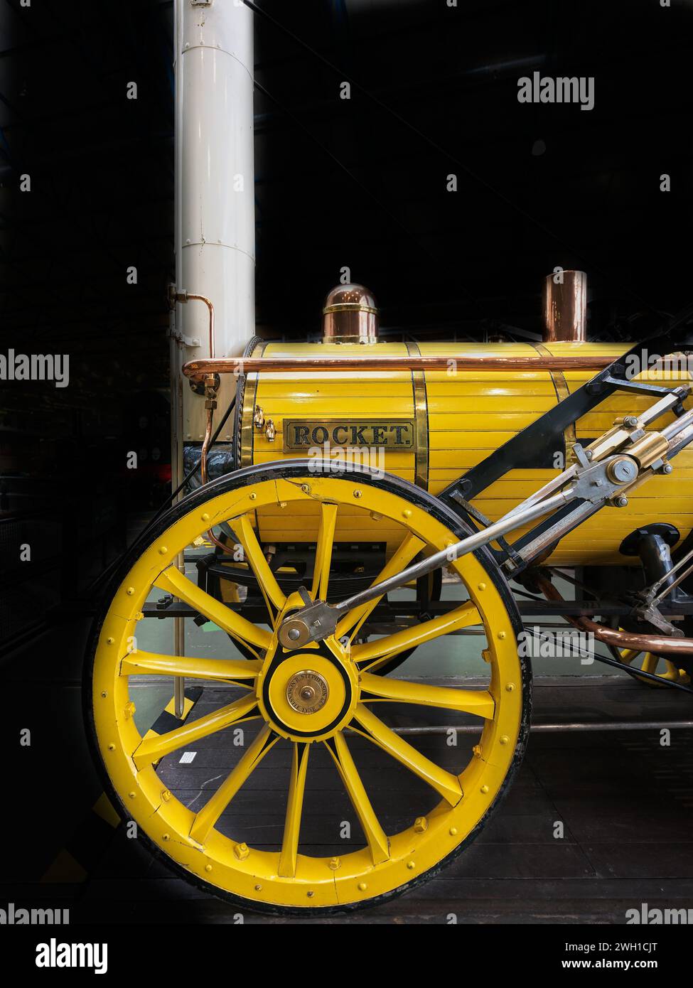 Replica del Rocket Engine di Robert Stephenson, 1829; museo ferroviario, York, Inghilterra. Foto Stock