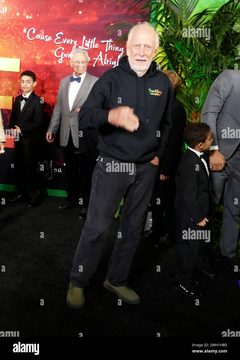 Los Angeles, California, USA 6 febbraio 2024 Chris Blackwell partecipa alla Paramount Pictures ÒBob Marley: One LoveÓ Premiere al Regency Village Theatre il 6 febbraio 2024 a Los Angeles, California, USA. Foto di Barry King/Alamy Live News Foto Stock