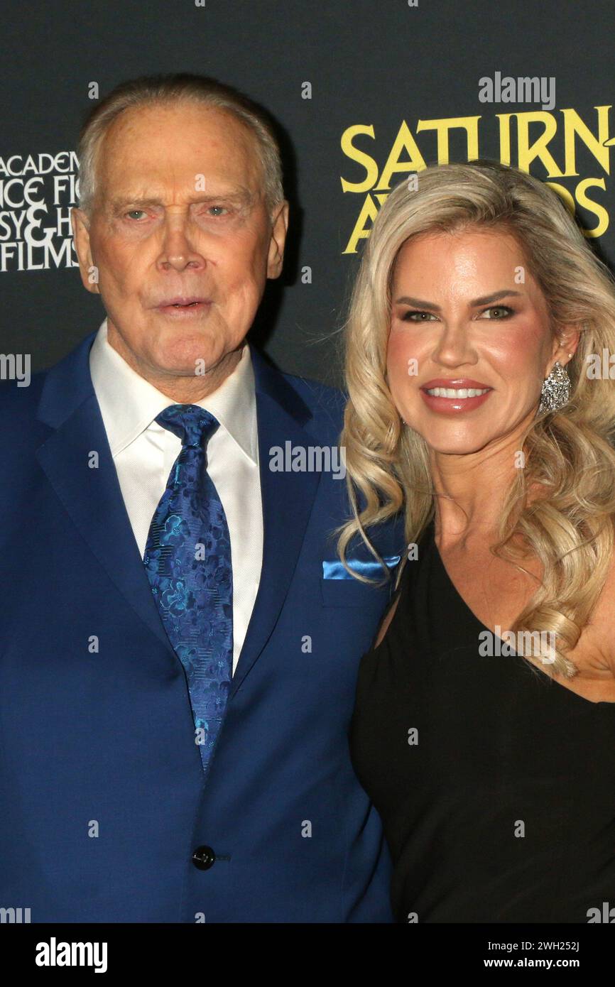 Burbank, Stati Uniti. 4 febbraio 2024. LOS ANGELES - FEB 4: Lee Majors, Faith Majors ai Saturn Awards 2024 al Burbank Convention Center il 4 febbraio 2024 a Burbank, CA (foto di Katrina Jordan/Sipa USA) crediti: SIPA USA/Alamy Live News Foto Stock