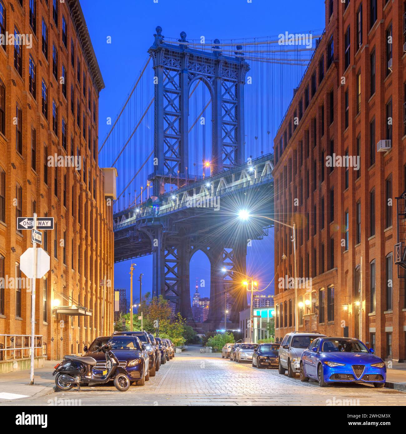 Paesaggio urbano con il ponte di Manhattan da Brooklyn a New York. Foto Stock