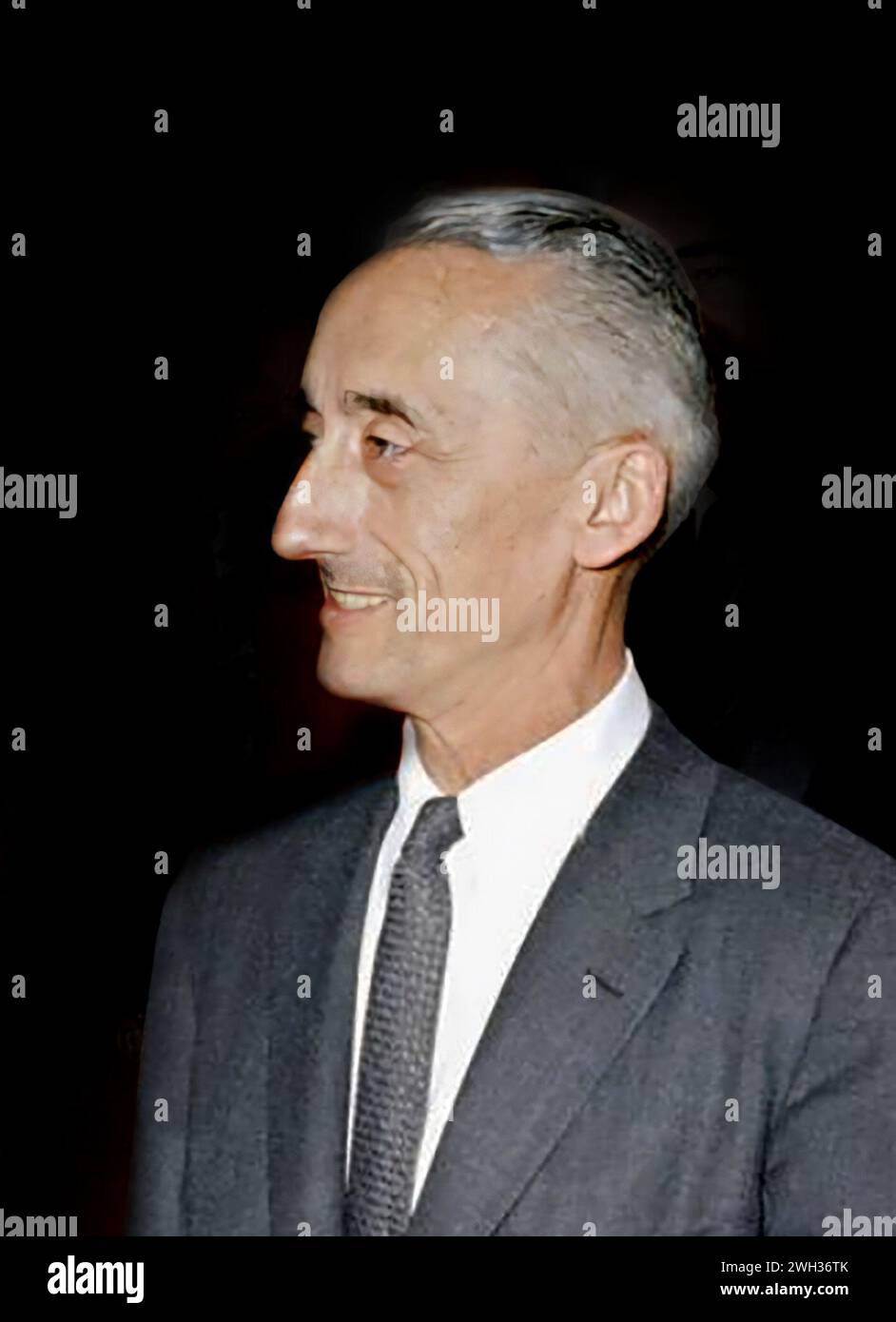 Jacques Cousteau. Ritratto dell'oceanografo francese Jacques-Yves Cousteau (1910-1997) alla Casa Bianca nel 1961 Foto Stock