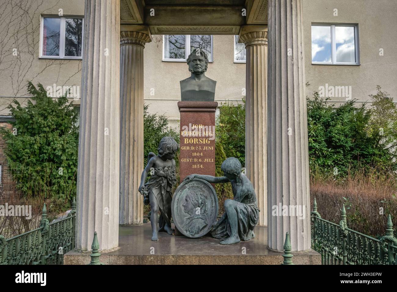 Johann Friedrich August Borsig, Grab, Dorotheenstädtischer Friedhof, Chausseestraße, Mitte, Berlin, Deutschland *** Johann Friedrich August Borsig, grave, Dorotheenstädtischer Friedhof, Chausseestraße, Mitte, Berlino, Germania Foto Stock