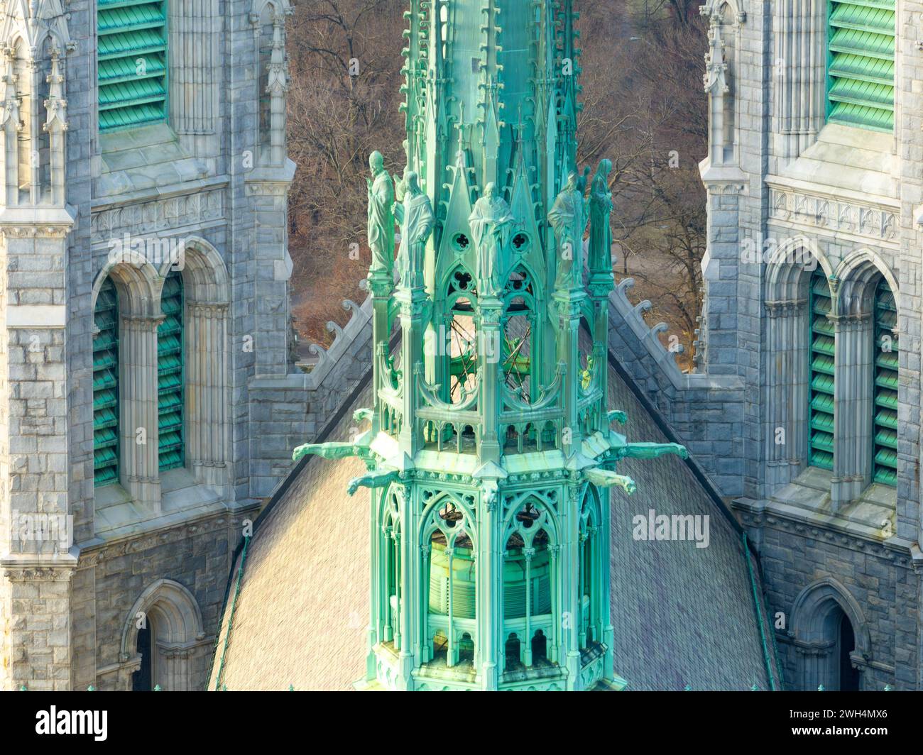 Cattedrale Basilica del Sacro cuore di Newark, NJ È la quinta cattedrale più grande del Nord America ed è la sede dell'arcidio cattolico Foto Stock