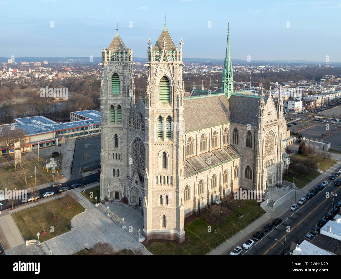 Cattedrale Basilica del Sacro cuore di Newark, NJ È la quinta cattedrale più grande del Nord America ed è la sede dell'arcidio cattolico Foto Stock