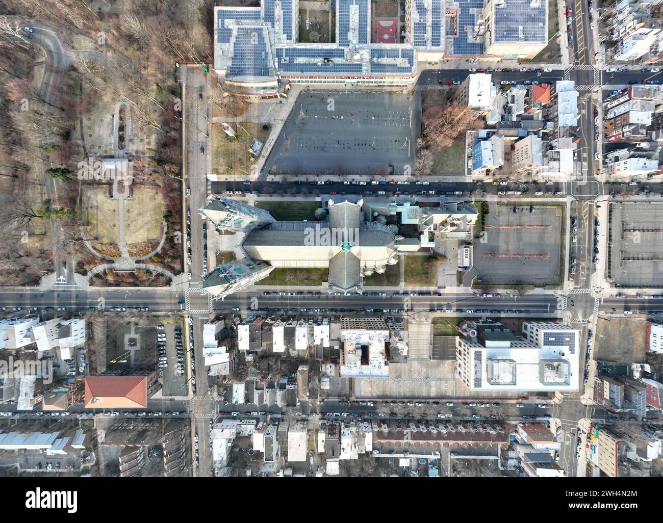 Cattedrale Basilica del Sacro cuore di Newark, NJ È la quinta cattedrale più grande del Nord America ed è la sede dell'arcidio cattolico Foto Stock