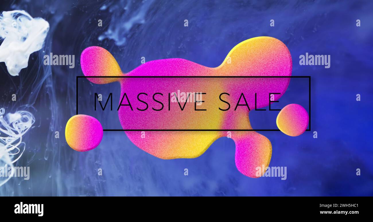 Immagine di un testo di vendita massiccio su sfondo blu liquido Foto Stock