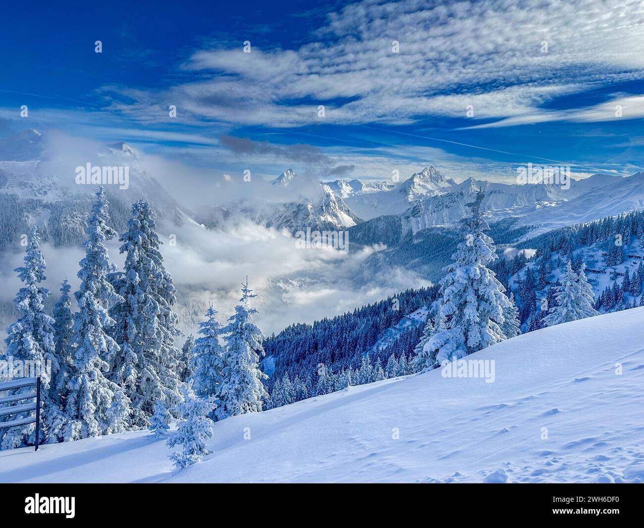 Paesaggio invernale nella regione sciistica Silvretta Montafon a Vorarlberg, Austria. Foto Stock