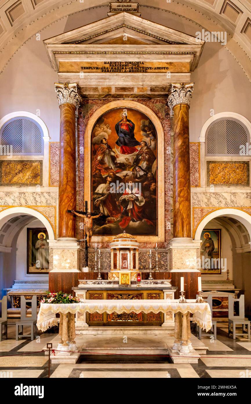 Altare della Chiesa di San Bonaventura al Palatino, Roma, Italia Foto Stock
