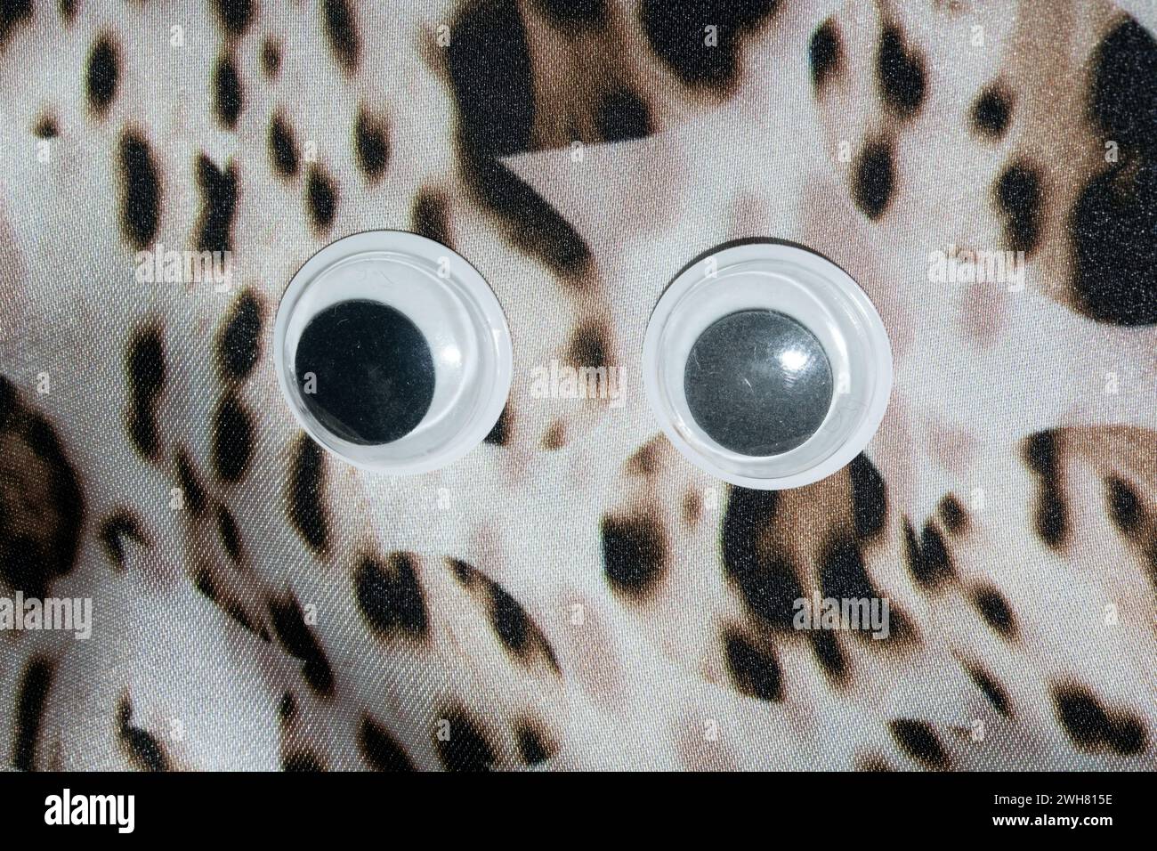 Funny Wiggle Google Eyes on Fabric Foto Stock