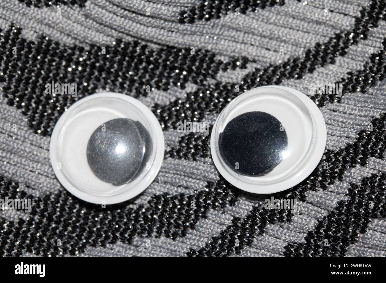 Funny Wiggle Google Eyes on Fabric Foto Stock