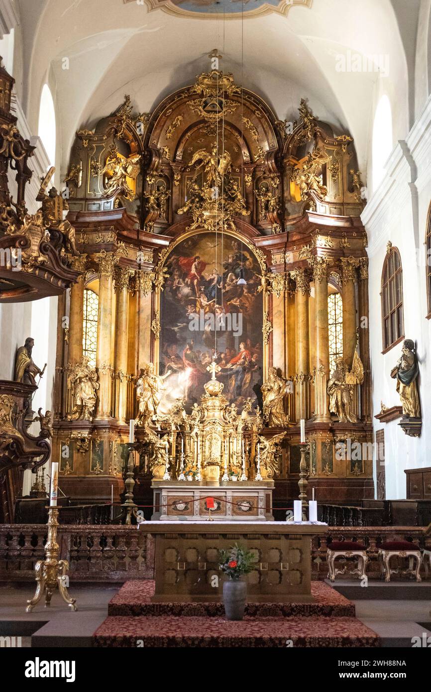 Altare alto della Chiesa parrocchiale cittadina di Linz, alta Austria, Austria Foto Stock