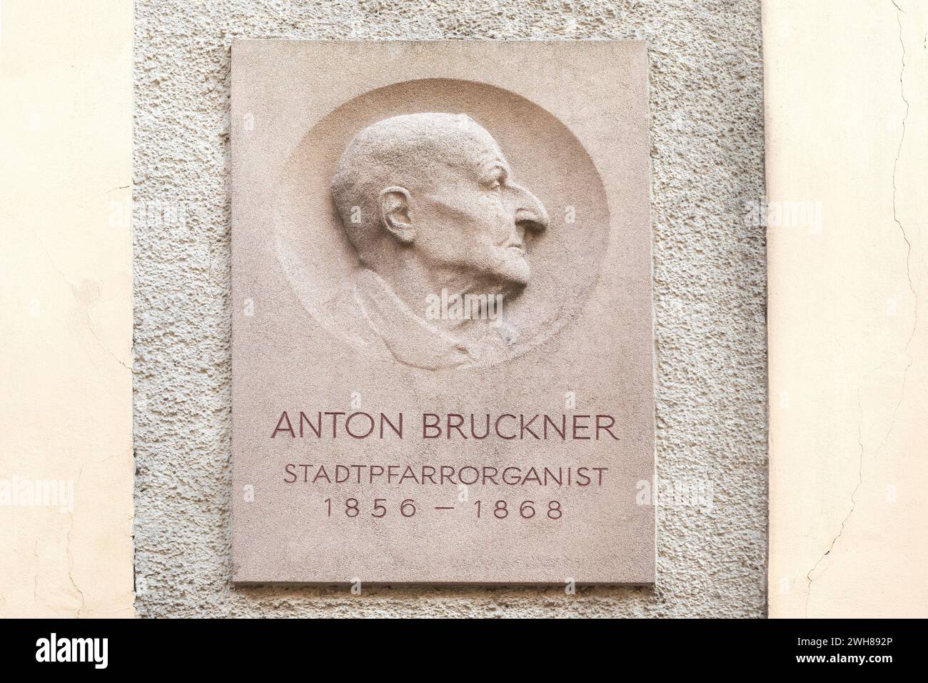 Anton Bruckner, targa presso la chiesa parrocchiale di Linz, alta Austria, Austria Foto Stock