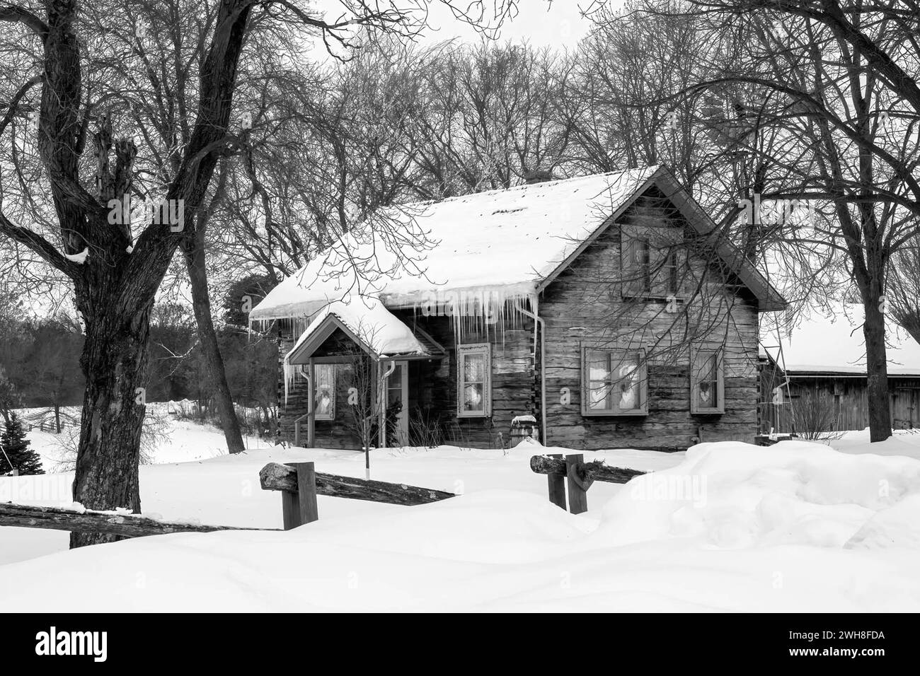 Vintage 1868 Prast Hus, casa del prete, il più antico parsonaggio esistente in Minnesota, costruito come parsonaggio per la chiesa luterana svedese Elim; ora a Gammelgarden. Foto Stock