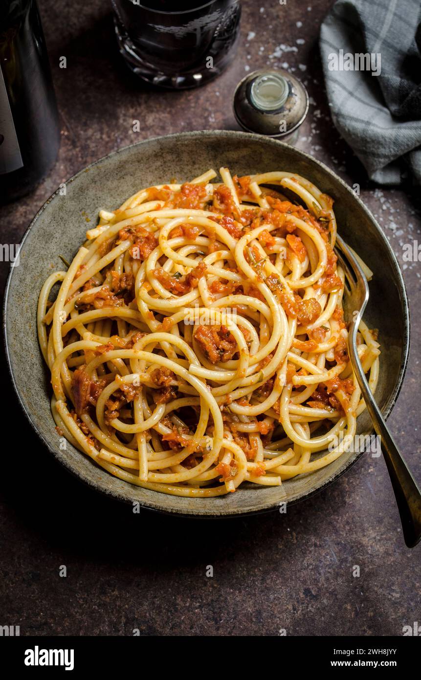 Spaghetti con ragù di verdure Foto Stock