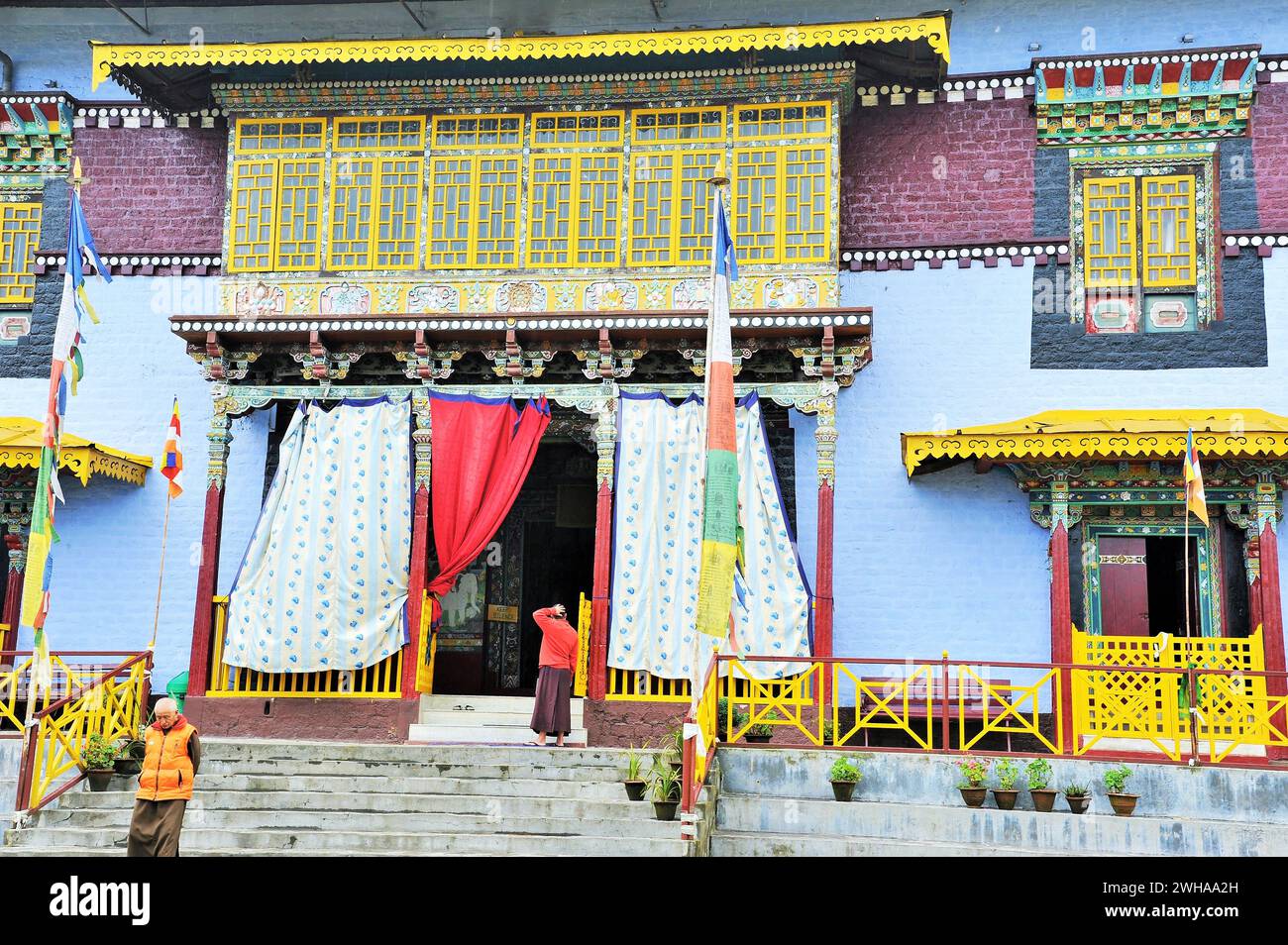 Porta d'ingresso, monastero buddista Pemayangtsi, Pemayangtse, Pelling, Sikkim, India, Asia Foto Stock