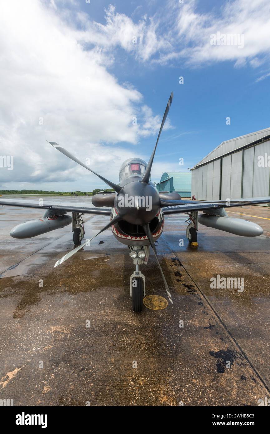 Un Embraer EMB 314 Super Tucano della Dominicana Air Force presso la San Isidro Air base nella Repubblica Dominicana. Foto Stock