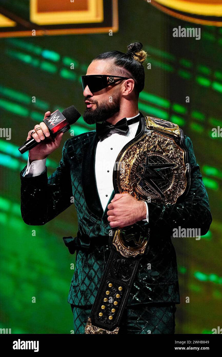 Las Vegas, Nevada, Stati Uniti. 8 febbraio 2024. LAS VEGAS, NV - 8 febbraio 2024: Seth "Freakin" Rollins alla T-Mobile Arena per il calcio d'inizio di WrestleMania XL l'8 febbraio 2024 a Las Vegas, NV, Stati Uniti. (Foto di Louis Grasse/PXimages) credito: PX Images/Alamy Live News Foto Stock