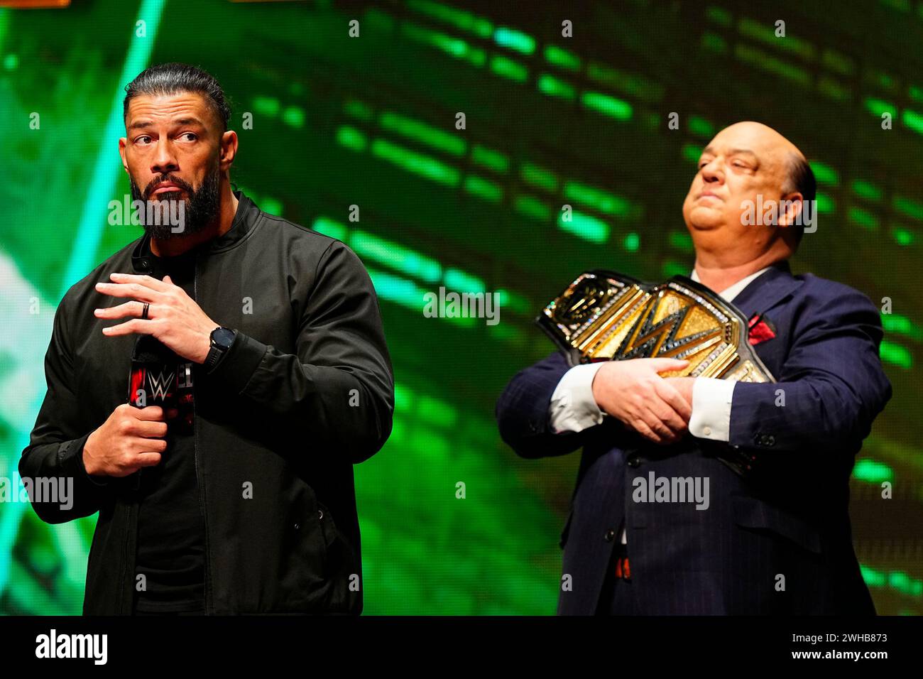 Las Vegas, Nevada, Stati Uniti. 8 febbraio 2024. LAS VEGAS, NV - 8 febbraio 2024: Roman Reigns, WWE Undisputed Universal Champion alla T-Mobile Arena per il calcio d'inizio di WrestleMania XL l'8 febbraio 2024 a Las Vegas, NV, Stati Uniti. (Foto di Louis Grasse/PXimages) credito: PX Images/Alamy Live News Foto Stock