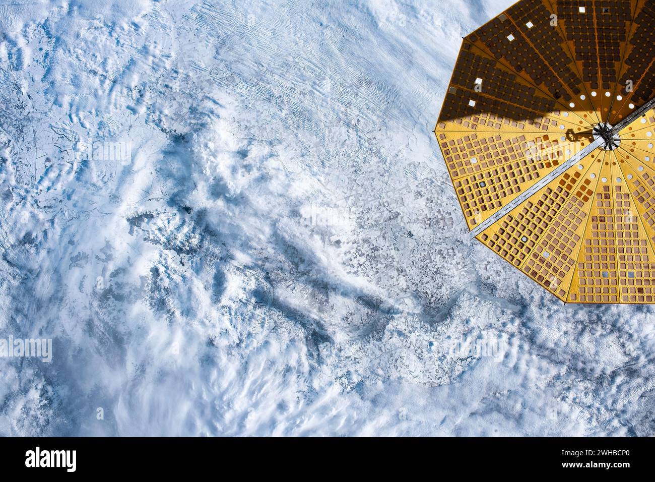 Parte della fusoliera ISS e del paesaggio del pianeta Terra. Foto Stock