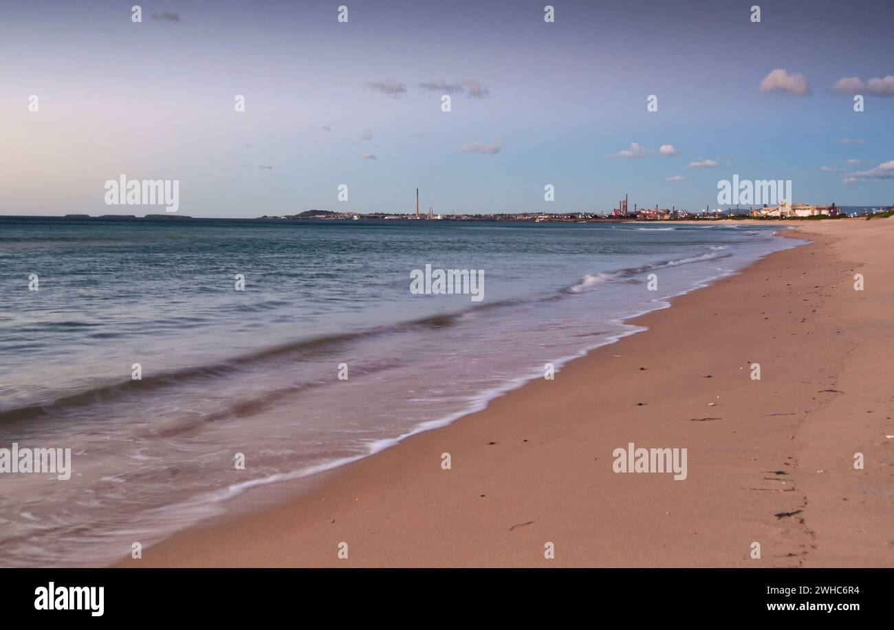 Tranquilla alba sulla spiaggia Foto Stock