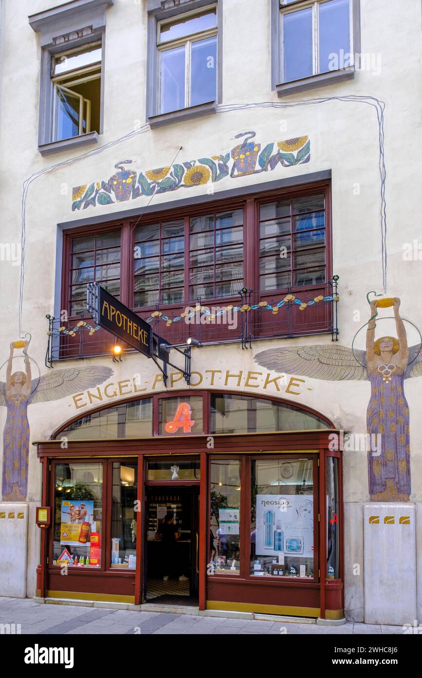 Apotheke zum weissen Engel, Jugenstil, Bognergasse, via dello shopping, 1o distretto, Vienna, Austria Foto Stock
