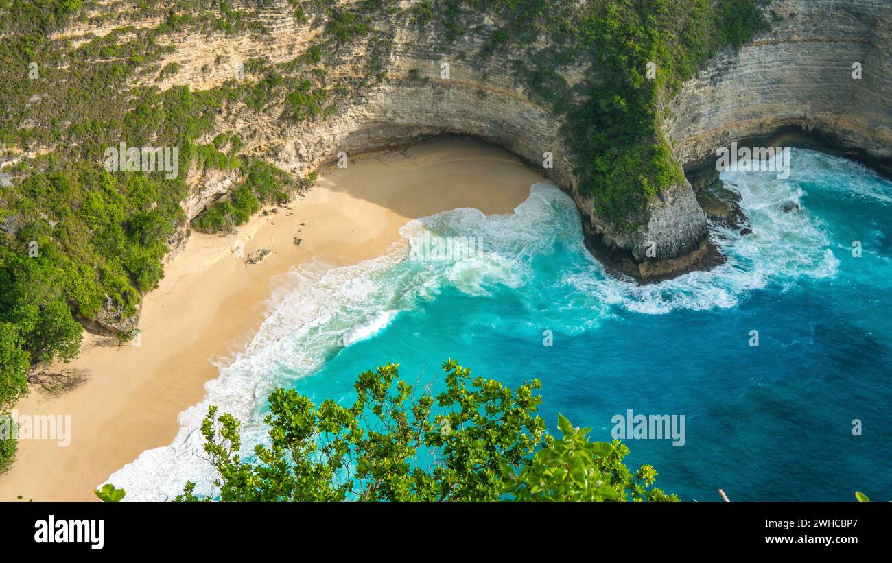 Manta Bay O Kelingking Beach Sull'Isola Di Nusa Penida, Bali, Indonesia. Foto Stock