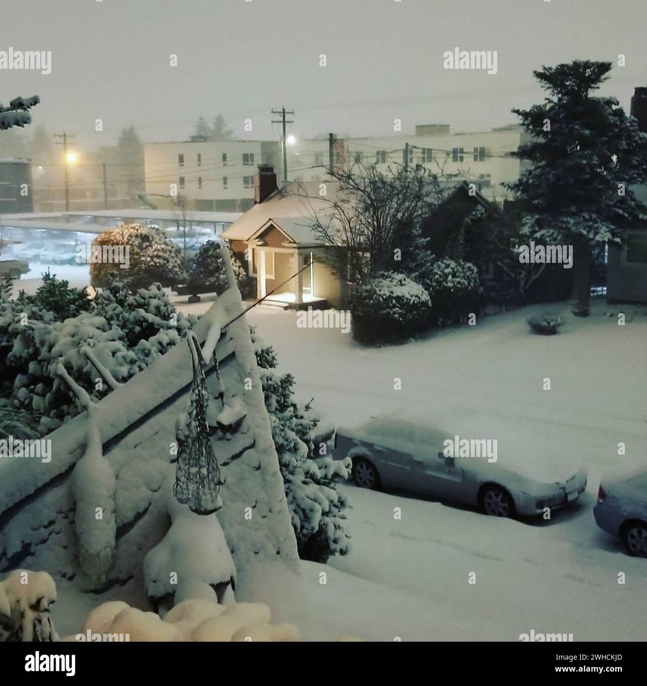 Atmosfera invernale in un complesso residenziale in Giappone Foto Stock