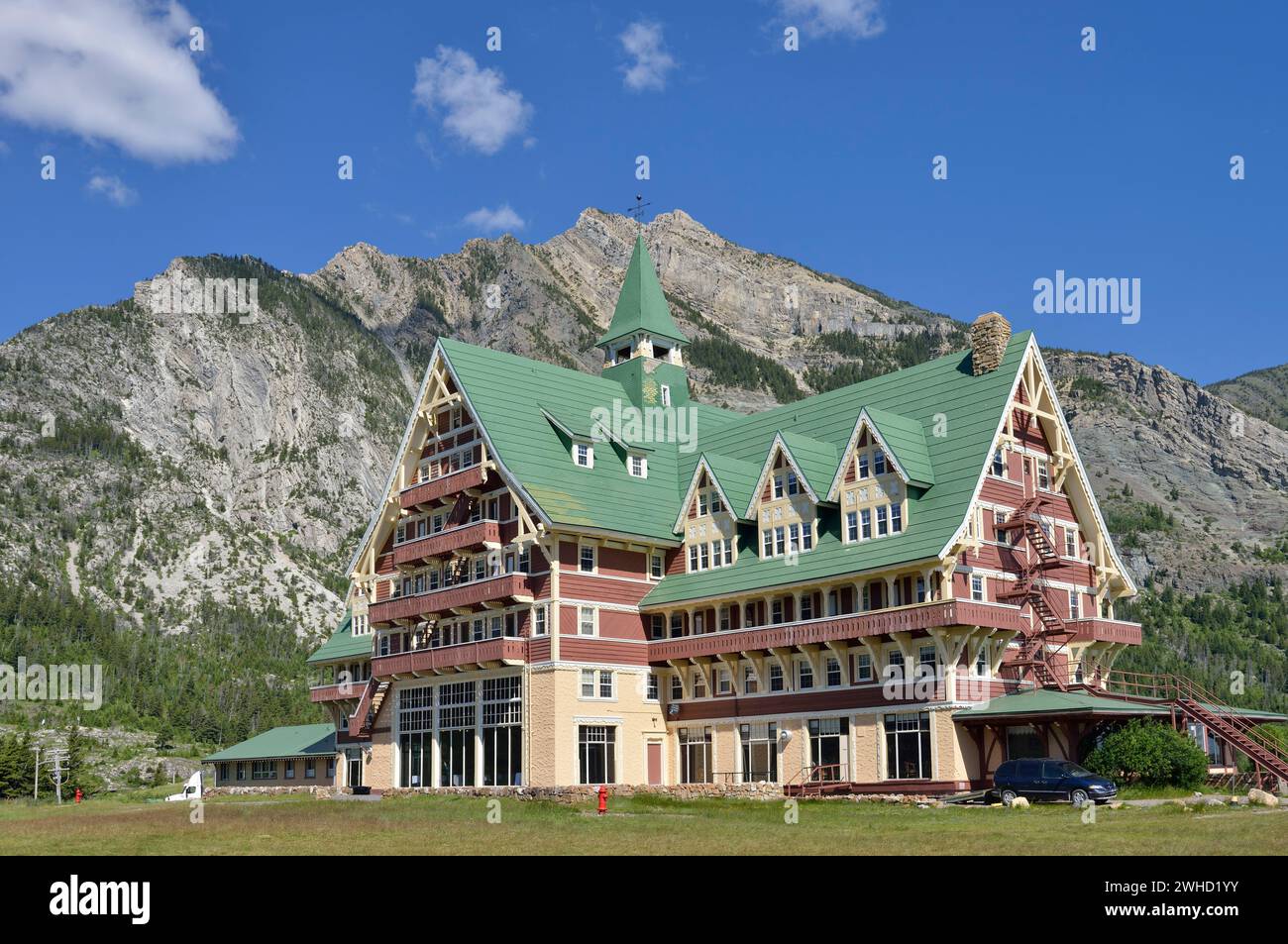 Prince of Wales Hotel, Parco Nazionale dei laghi di Waterton, Alberta, Canada Foto Stock