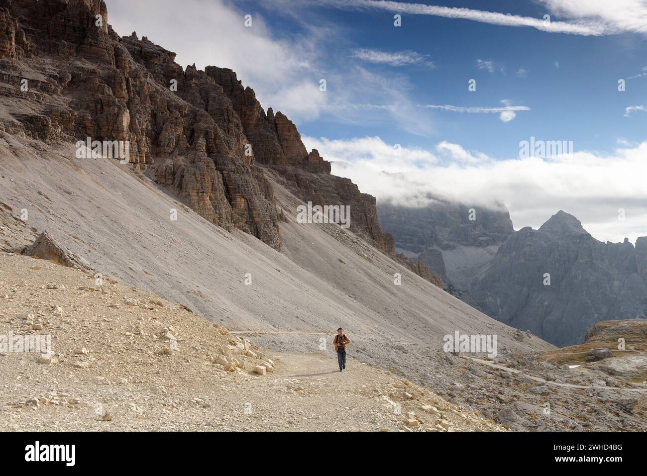 Paternsattel con le facce nord delle tre Cime (2999 m), alta Pusteria, Dolomiti di Sesto, Provincia di Bolzano, Trentino-alto Adige, alto Adige, alto Adige, Alpi, Dolomiti, Parco naturale delle tre Cime, Italia Foto Stock