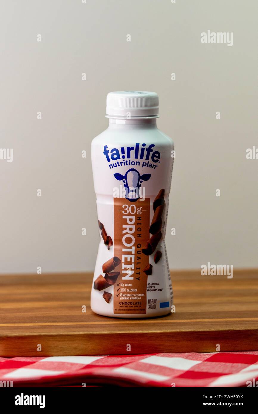 Frullato proteico al cioccolato Fairlife Foto Stock