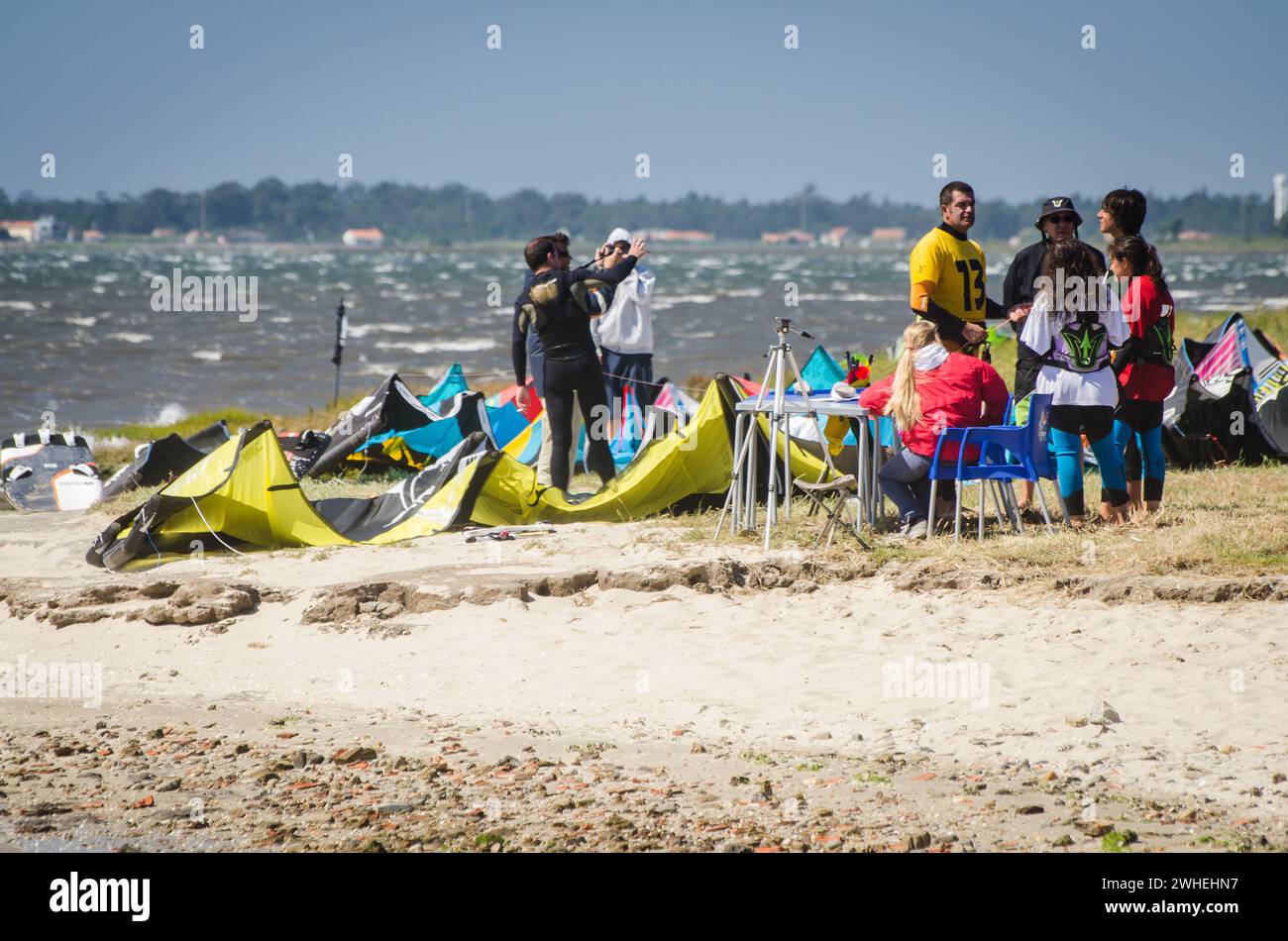 Partecipanti al Campionato nazionale portoghese Kitesurf 2012 Foto Stock