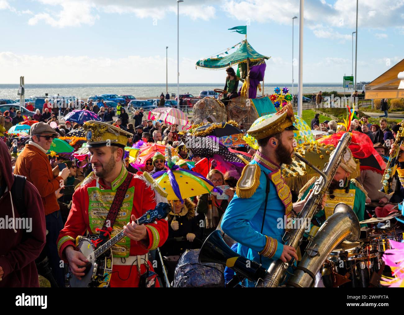 Mardi Gras Parade, martedì grasso, Hastings, East Sussex, Regno Unito Foto Stock