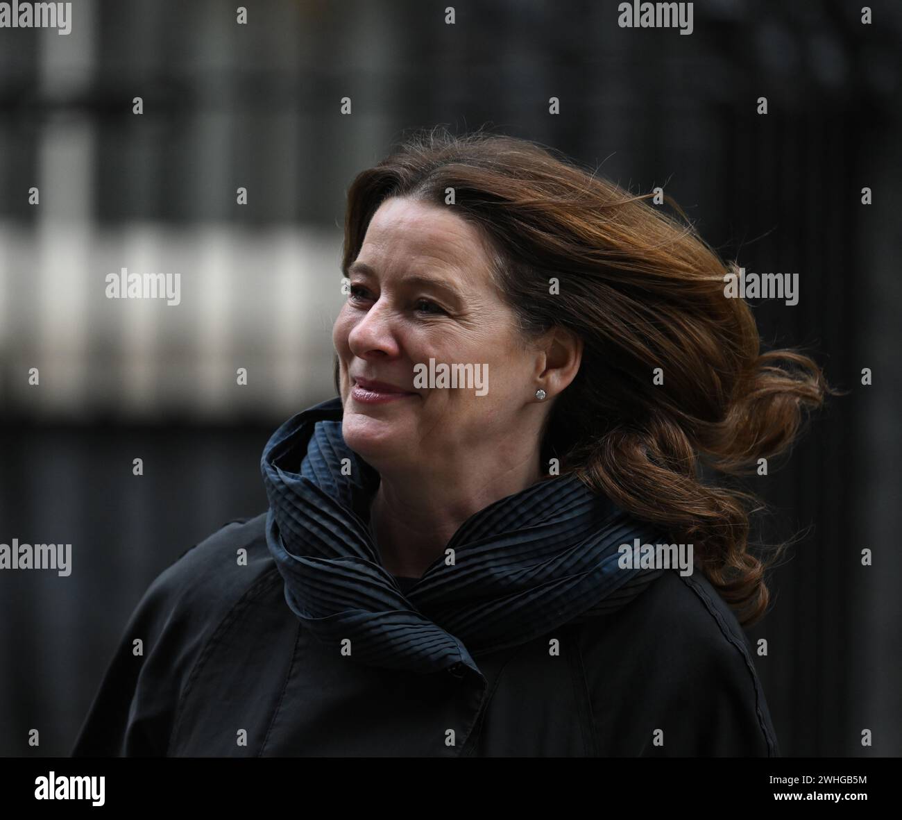 Downing Street, Londra, Regno Unito. 6 febbraio 2024. Gillian Keegan, Segretario di Stato per l'istruzione a Downing Street, per la riunione settimanale del gabinetto. Credito: M Foto Stock