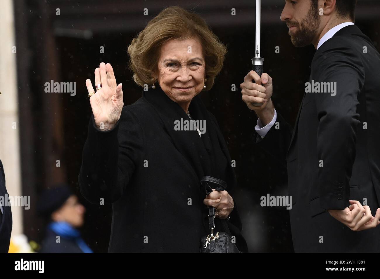 Sofia Regina di Spagna al funerale di Vittorio Emanuele di Savoia (86 anni) nel Duomo di Torino, Basilica Cattedrale metropolitana di San Giovanni Battista.Vittorio Emanuele di Savoia (morto il 3 febbraio 2024 nella sua casa di Ginevra) figlio di Umberto II (ultimo Re d'Italia) e di Maria José del Belgio. Cronaca - Torino, Italia - sabato 10 febbraio 2024 (foto di Fabio Ferrari/LaPresse) Regina Sofia Spagna ai funerali di Vittorio Emanuele di Savoia (età 86 anni) presso il Duomo di Torino, Basilica Cattedrale metropolitana di San Giovanni Battista. Vittorio Emanuele di Savoia (morto il 3 febbraio 2024 nel Foto Stock