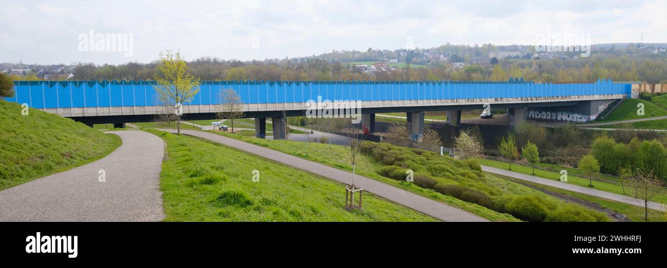 Muro insonorizzante sull'autostrada federale B 236, Dortmund Foto Stock