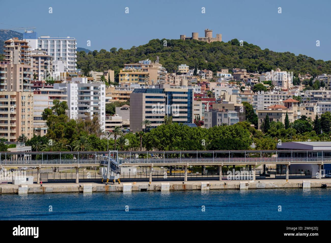 Paseo Maritimo e Castello Bellver Foto Stock