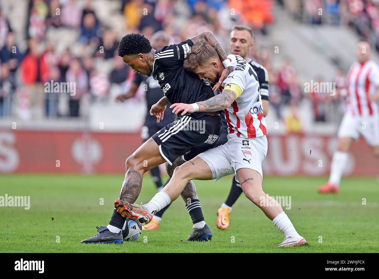 Cracovia, Polonia. 10 febbraio 2024. 2024.02.10 Cracovia Pilka nozna, PKO BP Ekstraklasa, sezon 2023/2024 Cracovia Cracovia - Radomiak Radom N/z Luiz Gustavo Novaes Palhares Luizao, Michal Rakoczy foto Krzysztof Porebski/PressFocus 2024.02.10 Krakow Football, campionato superiore polacco - primo livello, stagione 2023/24 Cracovia Cracovia Cracovia Cracovia - Radomiak Radom Luiz Gustavo al Novaes credito: Krzysztof Porebski/PressFocus Credit: SIPA USA/Alamy Live News Foto Stock